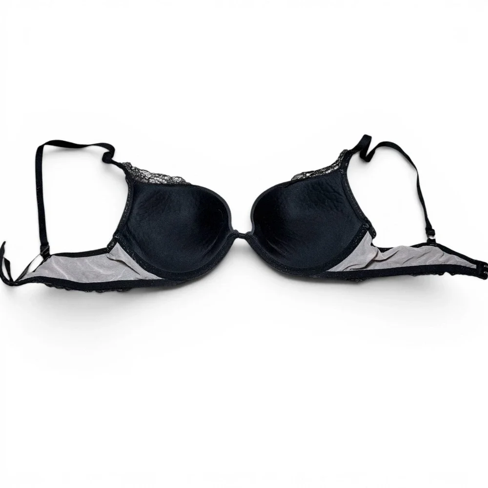 Victoria's‎ Secret Black Lace Push-Up Bra 34B Rhinestone Strap Padded Underwire